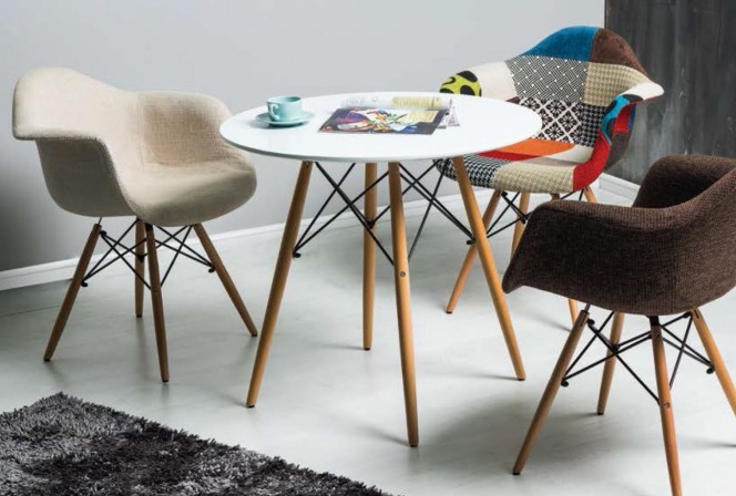 HOLLYWOOD - Modernt bord i kompakt design 80-90 cm
