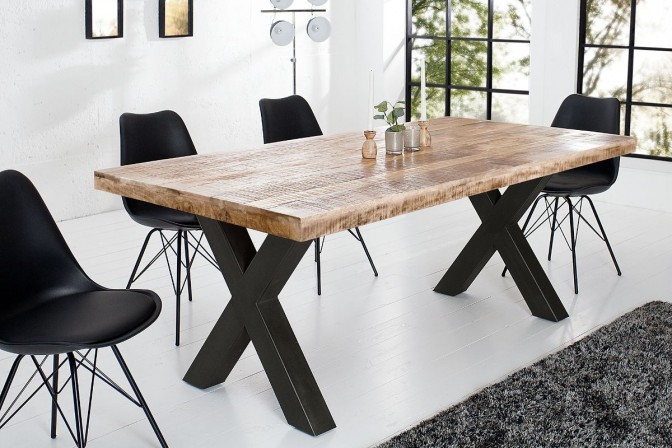 JURA - Handgjort matbord i massivt trä 160x90 cm